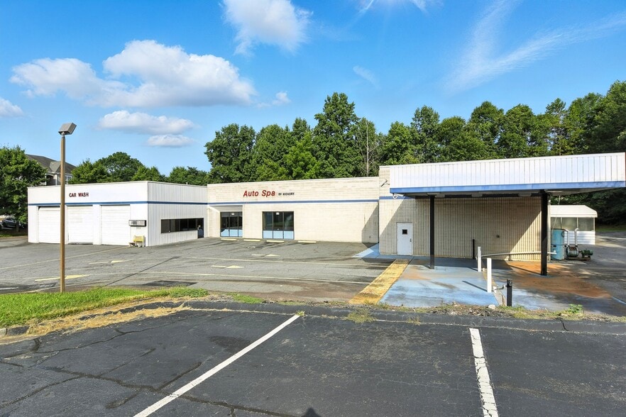 More Photos Of 2931 N Center St, Hickory Carwash For Sale