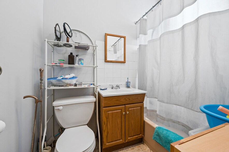 More Photos Of 2339 Bath Ave, Brooklyn Storefront Retail Residential For Sale