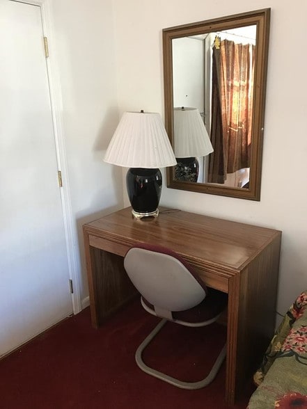 More Photos Of 1043 US Highway 206, Bordentown Hotel For Sale