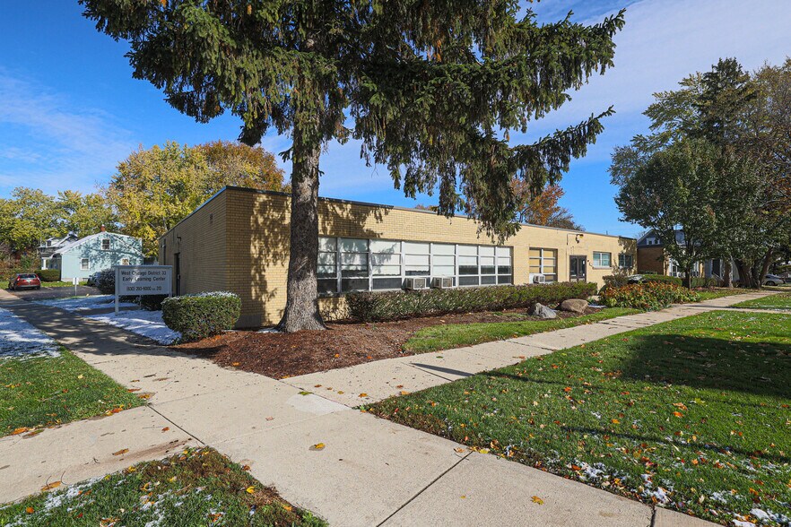 More Photos Of 331 George St, West Chicago Schools For Sale
