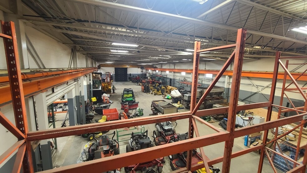 More Photos Of 2045 Astor Crt, Tecumseh Manufacturing For Lease