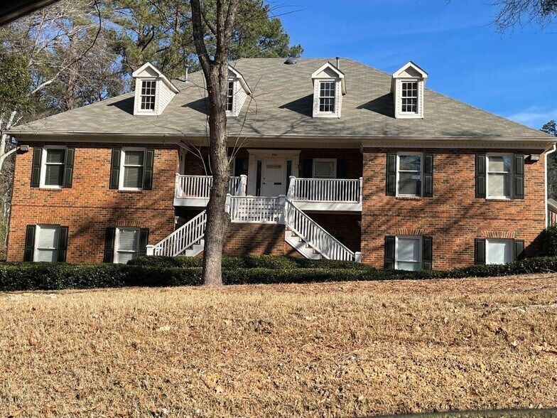 More Photos Of 724-734 Holcomb Bridge Rd, Norcross Loft Creative Space For Sale