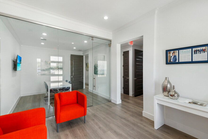 More Photos Of 2681 MacArthur Blvd, Lewisville Medical For Sale