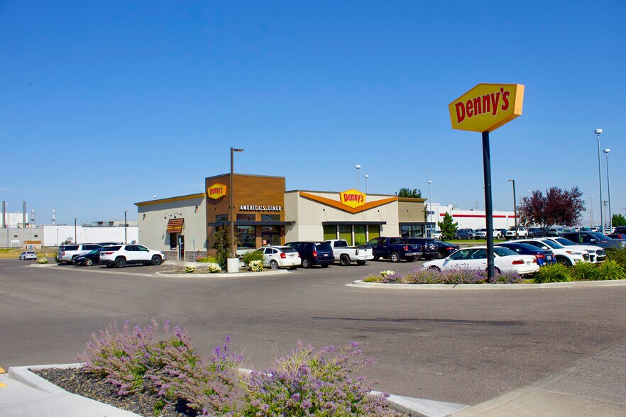 More Photos Of 585 N 2nd E, Rexburg Restaurant For Sale