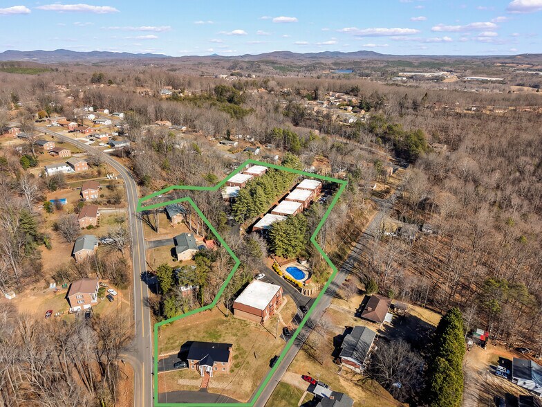 More Photos Of 81 Terry Ct, Collinsville Multifamily For Sale