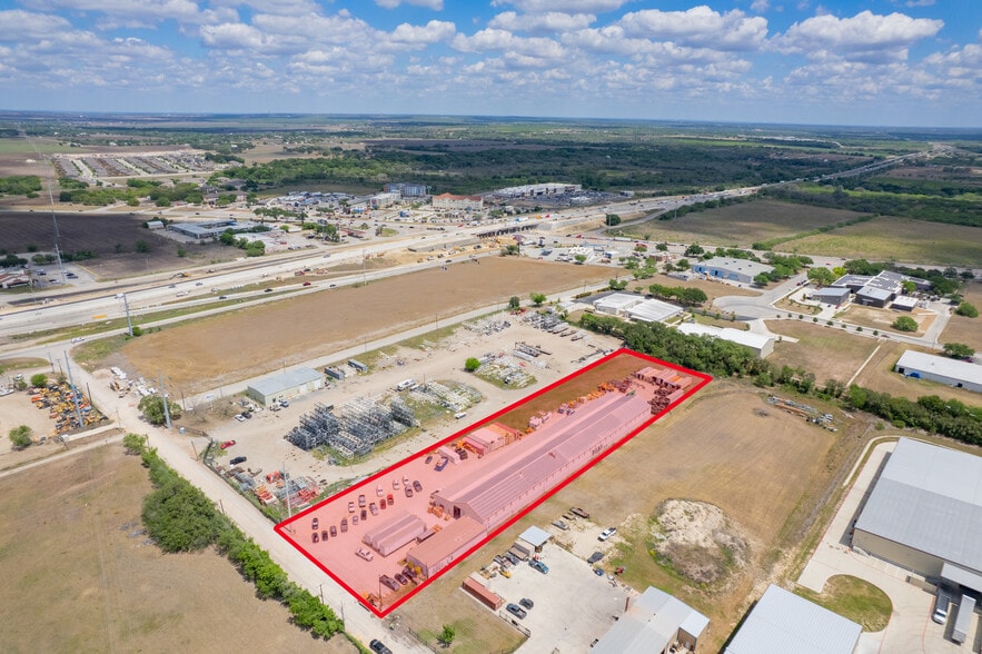 Primary Photo Of 2511 N Heideke St, Seguin Industrial For Sale