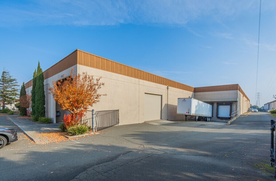 More Photos Of 440 Watt Dr, Fairfield Warehouse For Sale