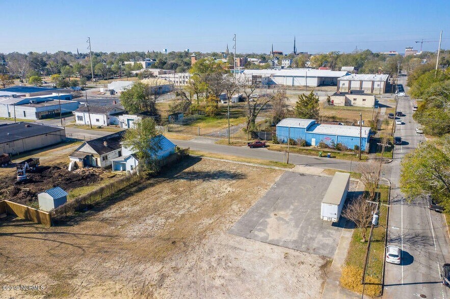 More Photos Of 1102 Chestnut St, Wilmington Land For Sale