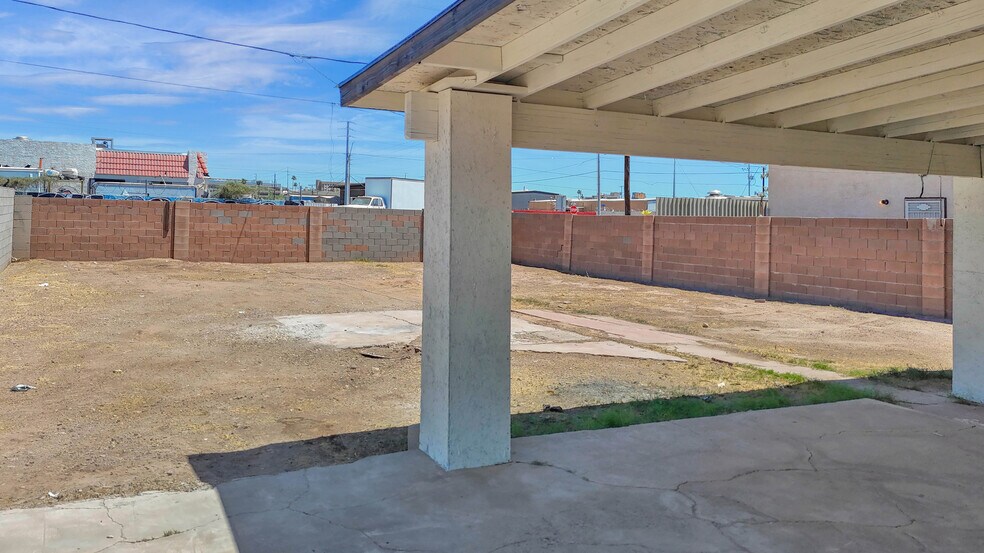 More Photos Of 1806 W Sherman St, Phoenix Warehouse For Sale