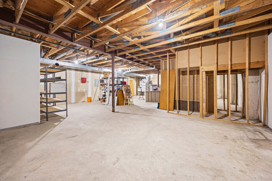 More Photos Of 61E Monroe Ave, Pittsford Medical For Sale