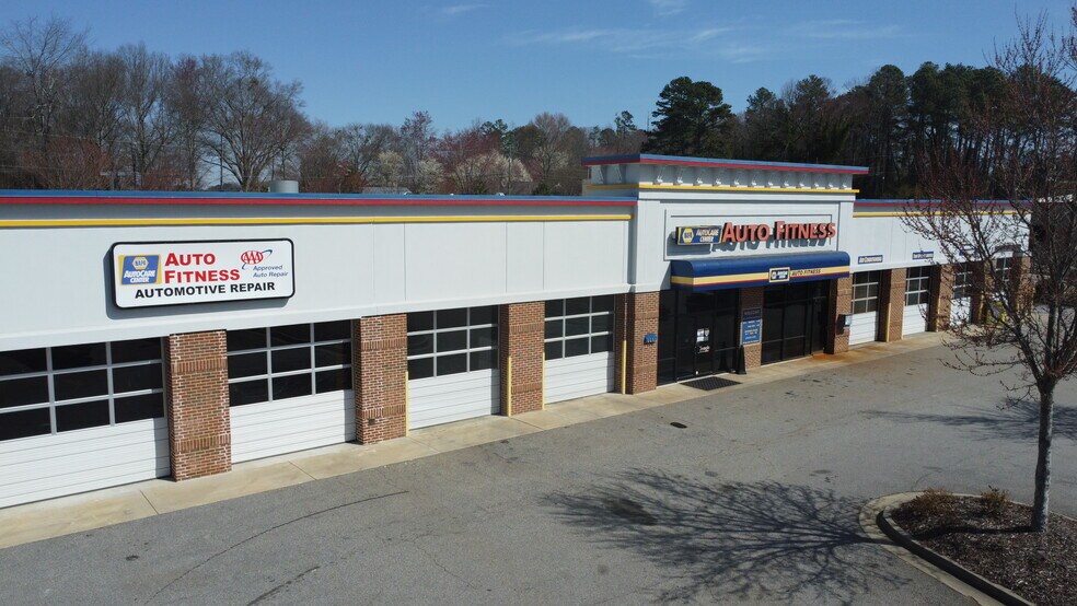 Primary Photo Of 2800 Browns Bridge Rd, Gainesville Auto Repair For Sale