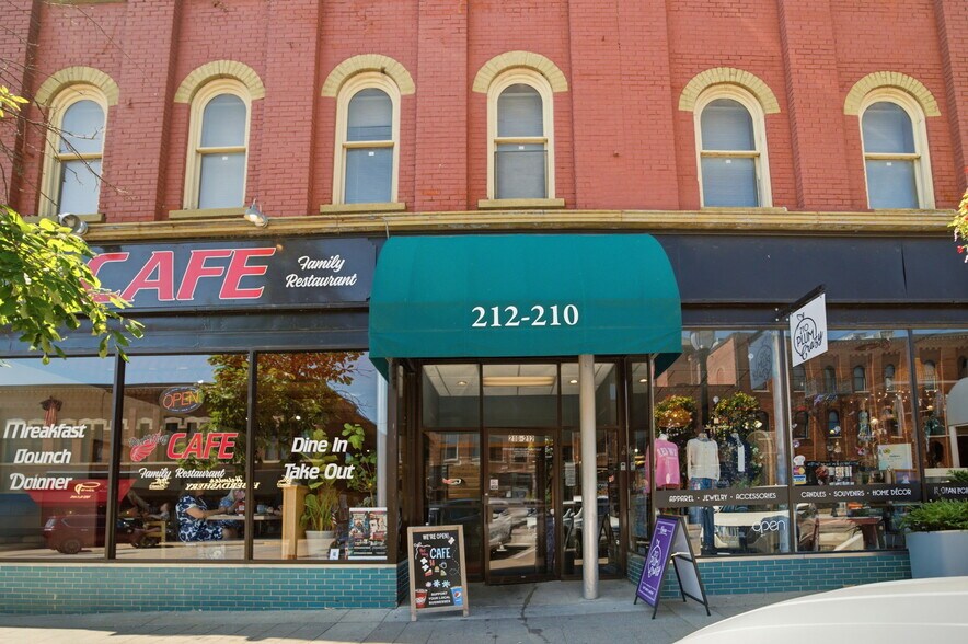 More Photos Of 210-212 Bush St, Red Wing Storefront Retail Office For Sale
