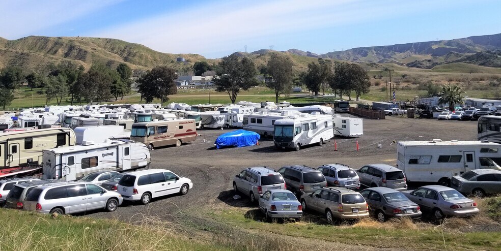 More Photos Of 29753-29757 Bouquet Canyon Rd, Santa Clarita Auto Dealership For Lease