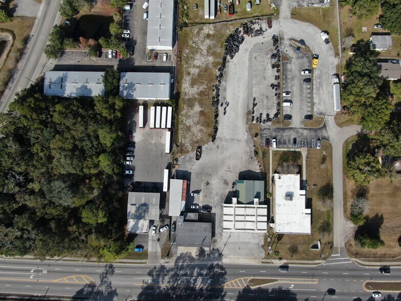 More Photos Of 7443 Wilson Blvd, Jacksonville Unknown For Lease