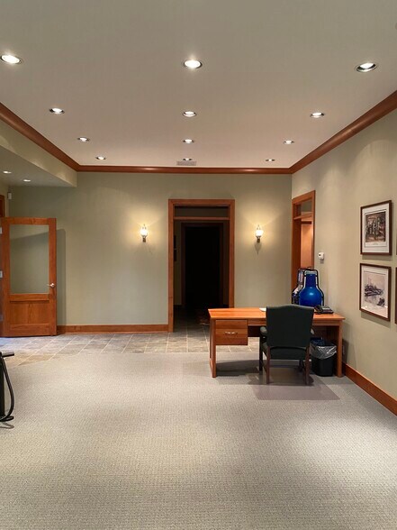 More Photos Of 8840 Commons Blvd, Twinsburg Office For Sale