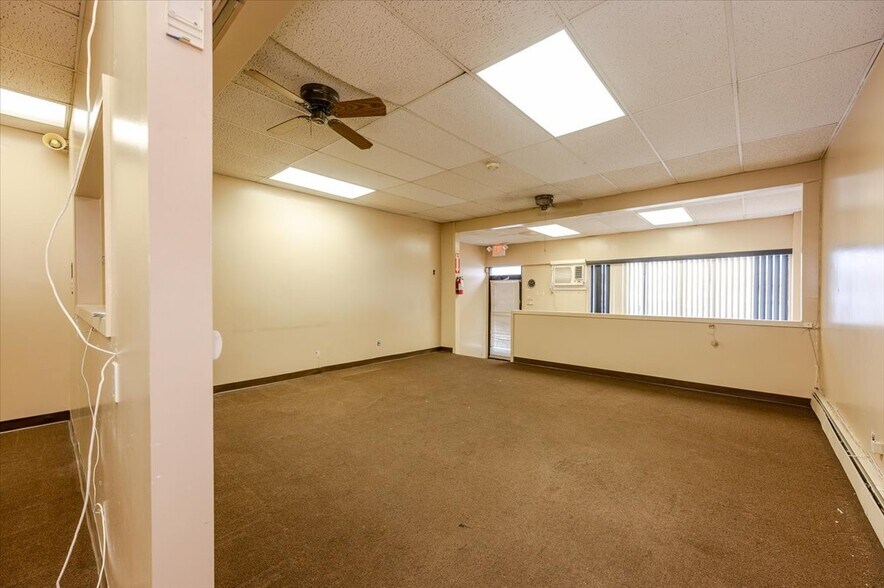 More Photos Of 21-23 W Jamaica Ave, Valley Stream Flex For Sale