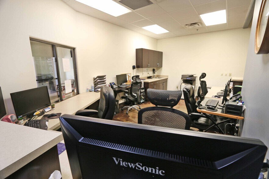 More Photos Of 2851 S Avenue B, Yuma Medical For Sale