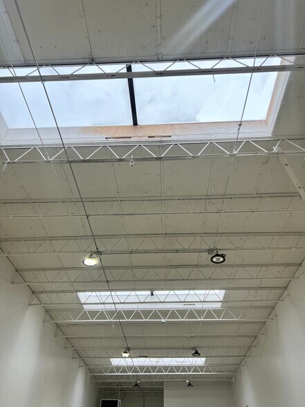 More Photos Of 1642 Beason St, Baltimore Office For Lease