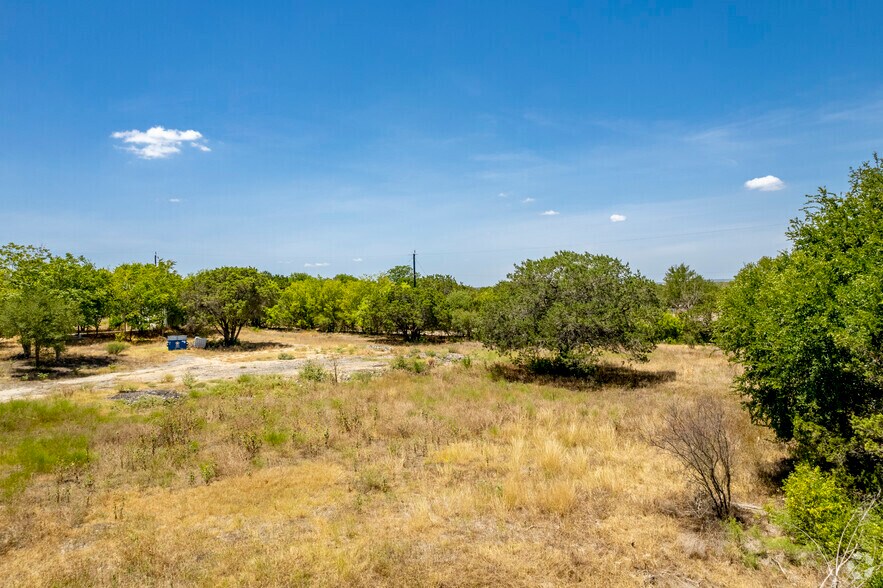 More Photos Of 18711 Interstate 35 N, Schertz Land For Sale
