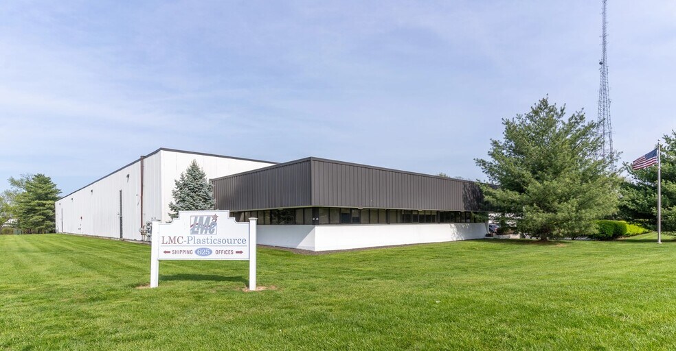 Primary Photo Of 625 Winks Ln, Bensalem Warehouse For Sale