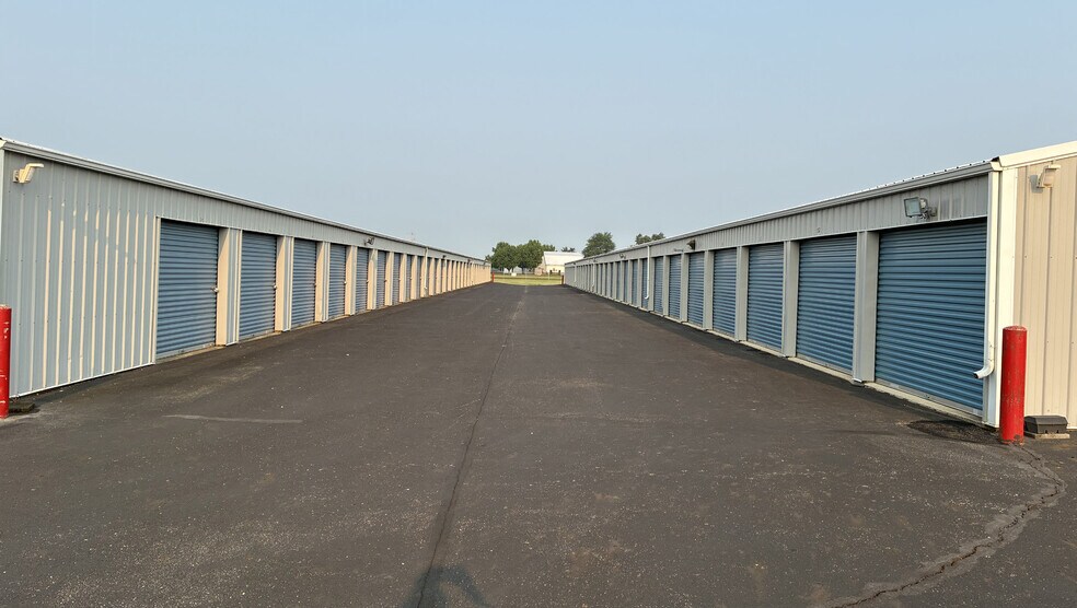 More Photos Of 1648 Old State Route 38, Washington Court House Self Storage For Sale