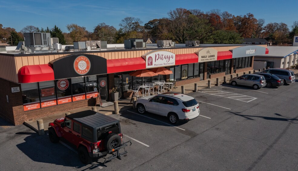 Primary Photo Of 497 Ritchie Hwy, Severna Park Unknown For Lease