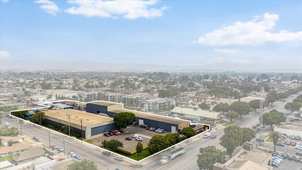 Primary Photo Of 807 W Main St, Santa Maria Light Manufacturing For Sale