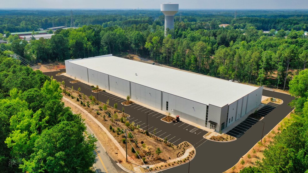 More Photos Of 5513 Lumley Rd, Morrisville Warehouse For Lease