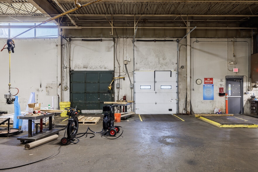 More Photos Of 100 Pixley Industrial Pky, Rochester Manufacturing For Sale
