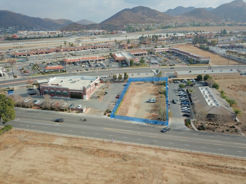 More Photos Of 417 Diamond Dr, Lake Elsinore Land For Sale