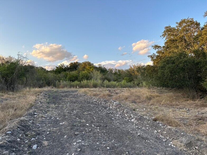 More Photos Of 00 Hwy 90 w, Castroville Land For Sale