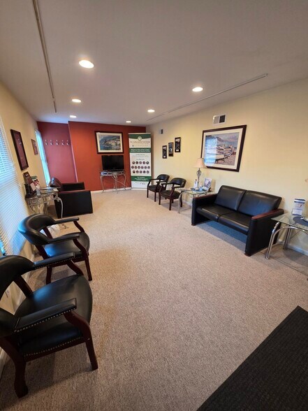 More Photos Of 788 Broad St, Shrewsbury Loft Creative Space For Lease