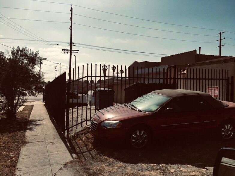 More Photos Of 9326 S Western Ave, Los Angeles Freestanding For Sale