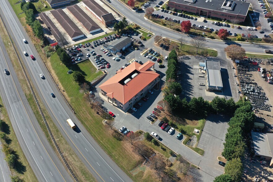 More Photos Of 46B Thomas Johnson Dr, Frederick Medical For Sale