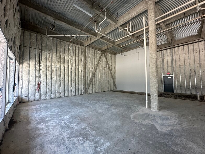 More Photos Of 300 Lakefront Dr, Little Elm Apartments For Lease