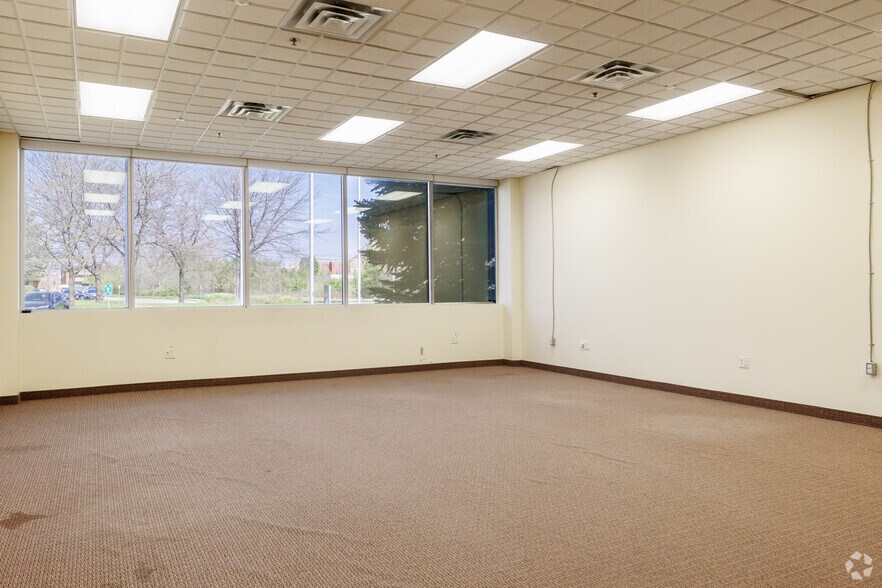 More Photos Of 3450 Harvester Rd, Burlington Light Manufacturing For Lease