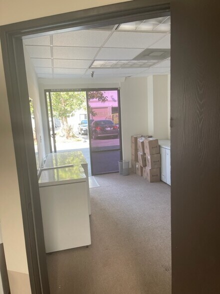 More Photos Of 2624-2626 Lavery Ct, Newbury Park Unknown For Lease