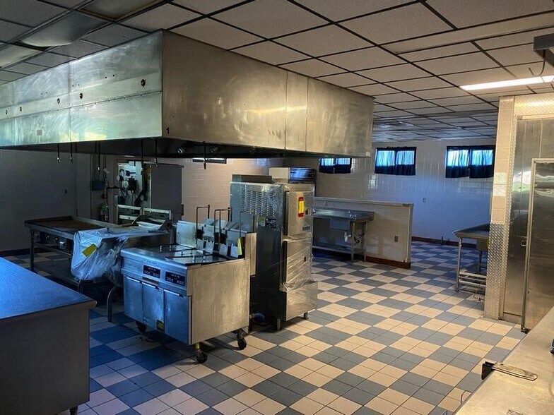 More Photos Of 345 Job Corps Rd, Golconda Schools For Sale