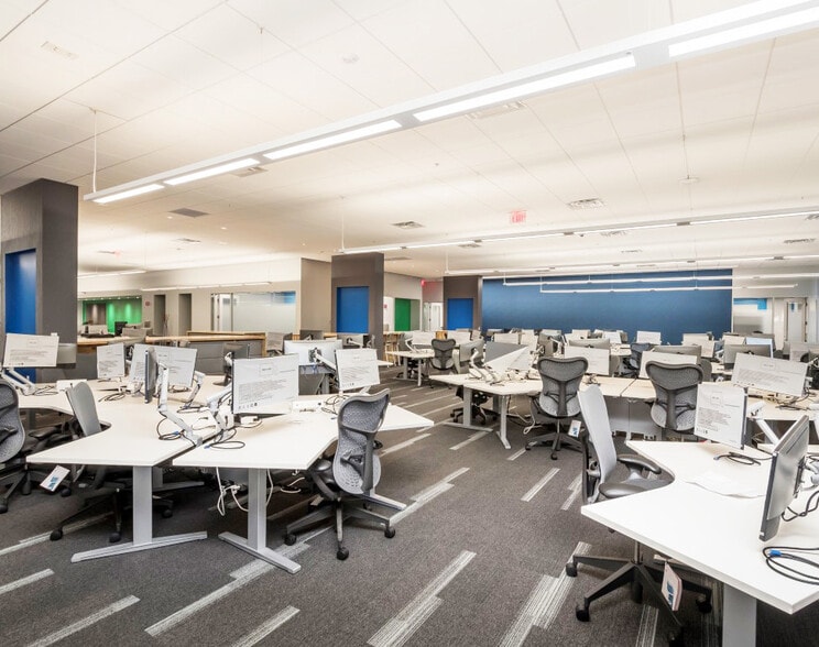 More Photos Of 955 Benecia Ave, Sunnyvale Research And Development For Sale