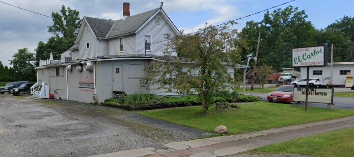 Primary Photo Of 17679 Mahoning Ave, Lake Milton Restaurant For Sale