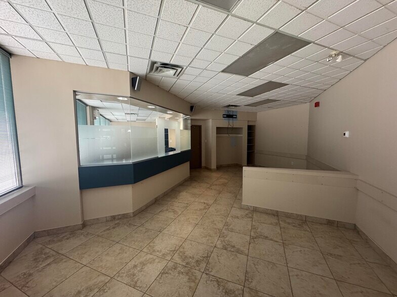 Primary Photo Of 240 Waterloo St, London Medical For Lease
