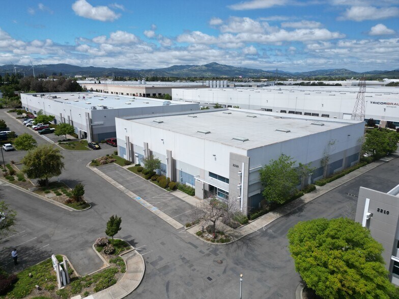 More Photos Of 2220 Cordelia Rd, Fairfield Warehouse For Lease