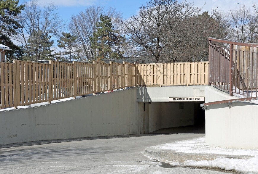 More Photos Of 3470-3472 Keele St, Toronto Storefront For Lease