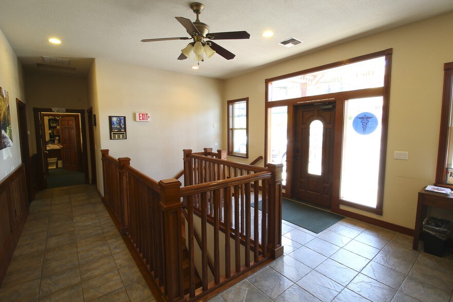 More Photos Of 360 NW Vermont St, Bend Office Residential For Lease
