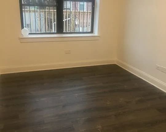 More Photos Of 1522-1524 N Ashland Ave, Chicago General Retail For Sale