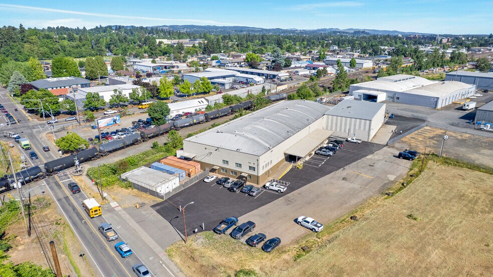 Primary Photo Of 1425 McGilchrist St SE, Salem Warehouse For Lease