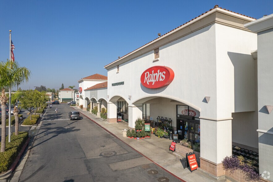 More Photos Of 600-732 N Rose Dr, Placentia General Retail For Lease