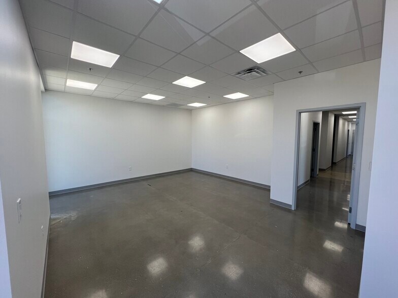 More Photos Of 1480 Corporate Cir, Southlake Medical For Lease