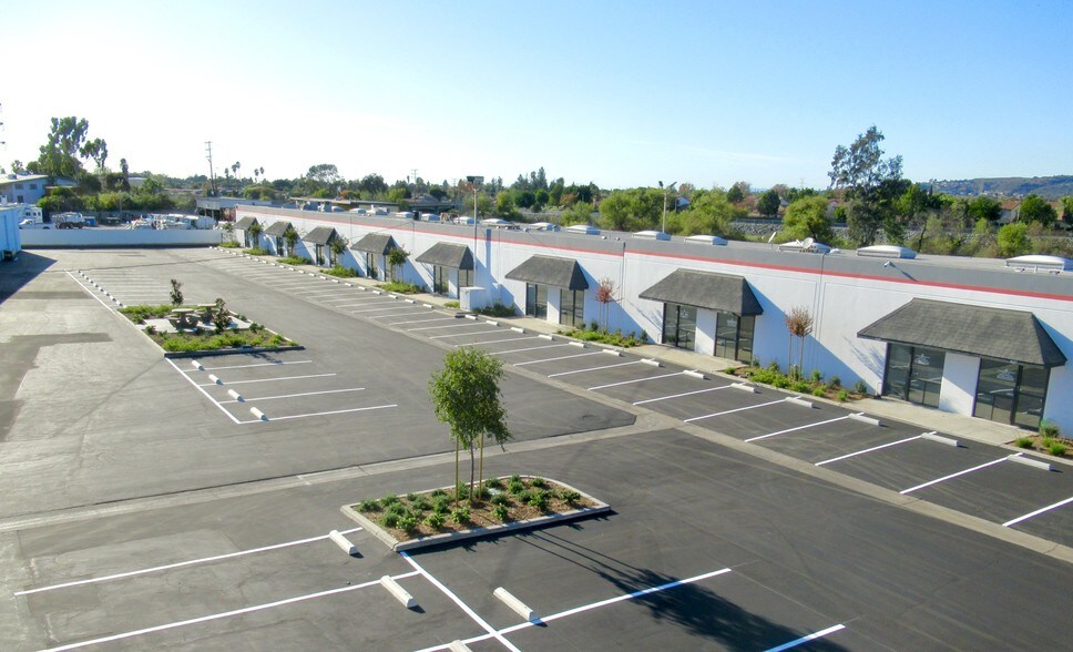 More Photos Of 3619-3735 San Gabriel River Pky, City of Industry Distribution For Lease