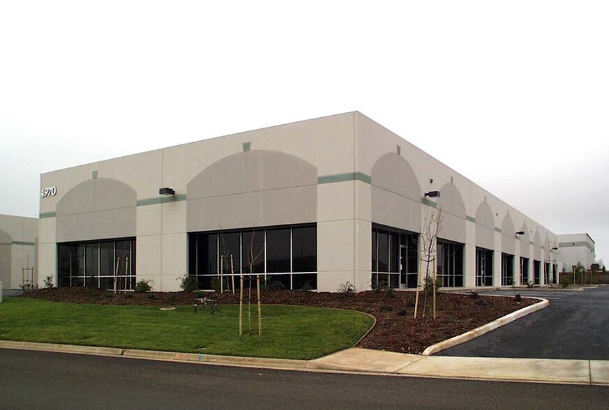 More Photos Of 4970 Robert J Mathews Pky, El Dorado Hills Warehouse For Lease